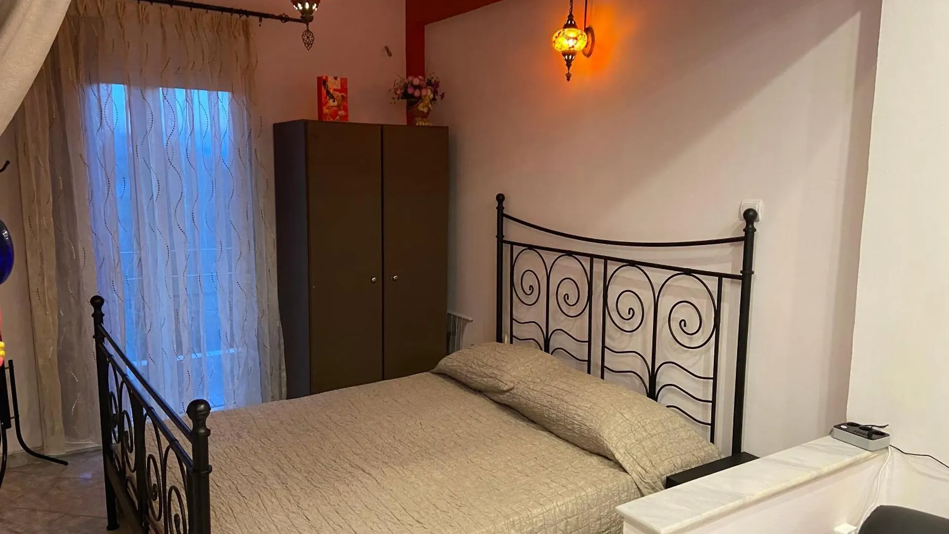 Afroditi Solarium/Massage Apartment Thessaloniki 0*,
