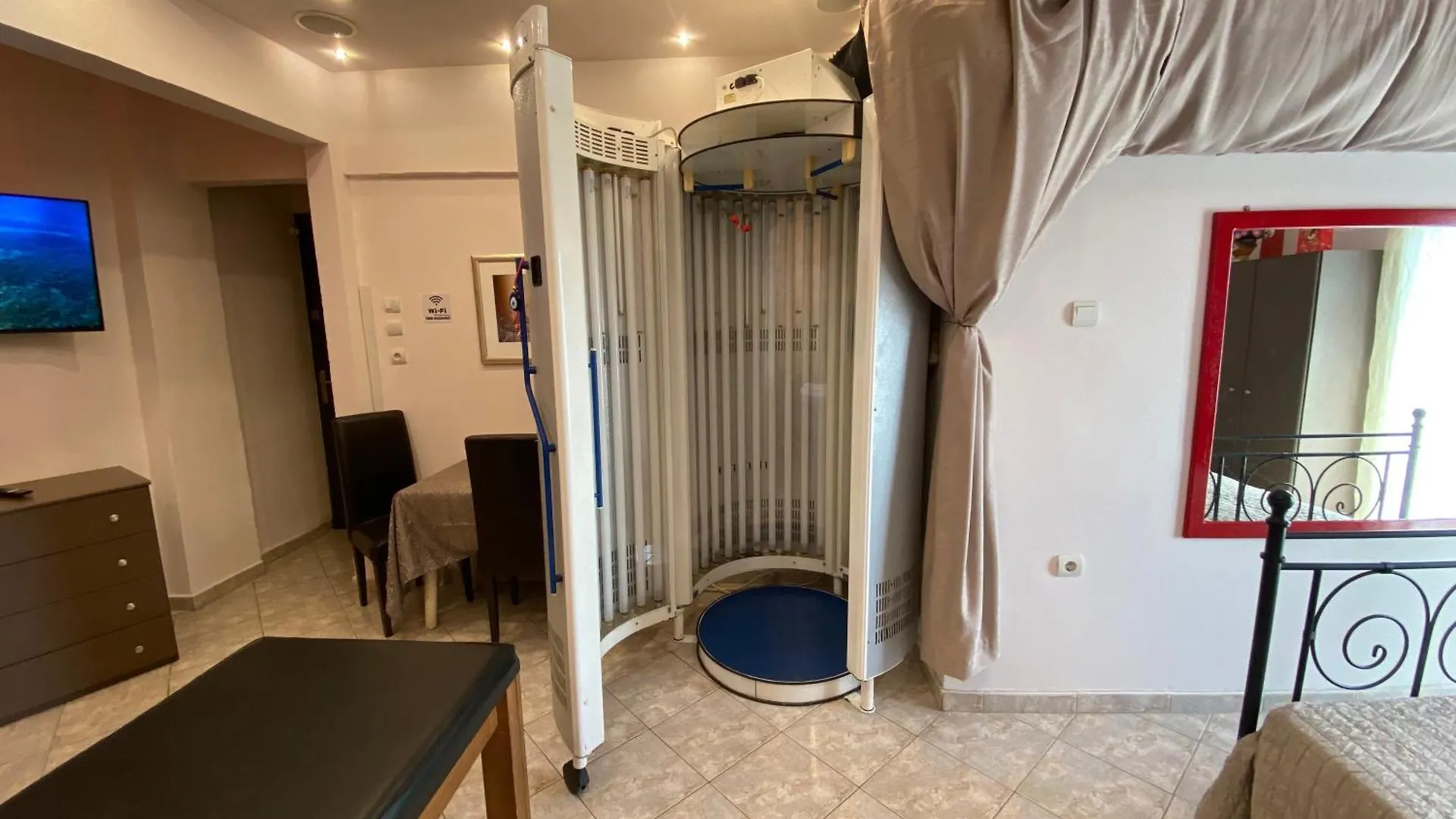 Afroditi Solarium/Massage Apartment Thessaloniki 0*,