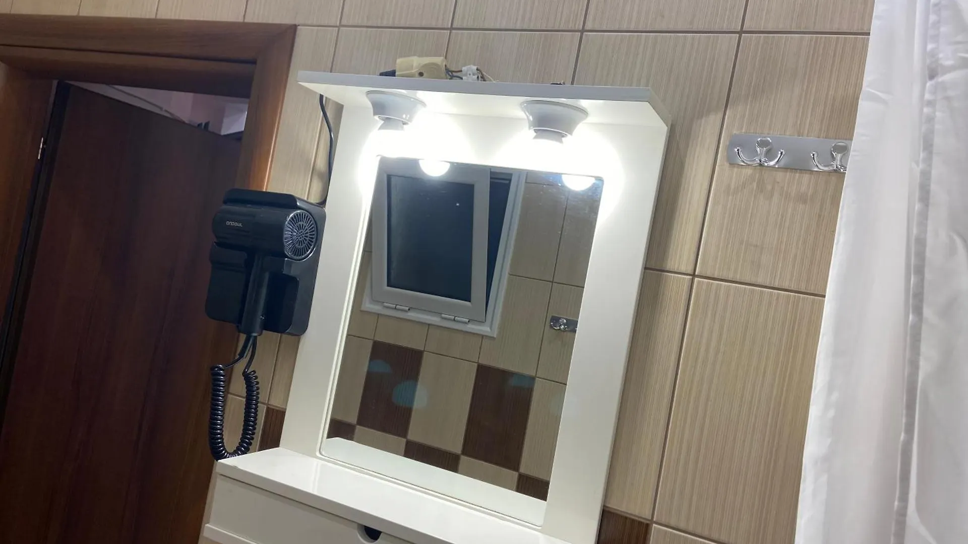 Afroditi Solarium/Massage Apartment Thessaloniki